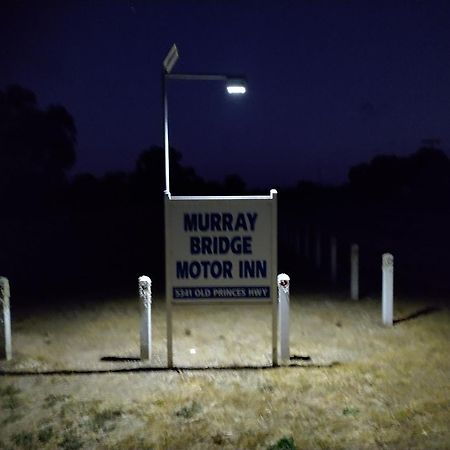 Murray Bridge Motor Inn Buitenkant foto